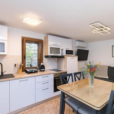 Apartman Lavanda New 2021 波雷奇 外观 照片
