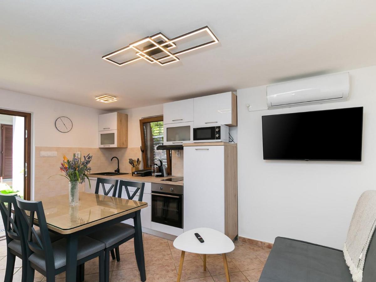 Apartman Lavanda New 2021 波雷奇 外观 照片